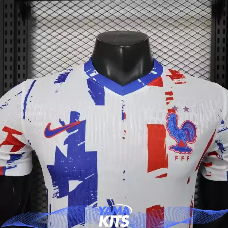 MAILLOT FRANCE CONCEPT "Bleu,blanc,rouge" 2026/2027 Version Player YamaKits Foot