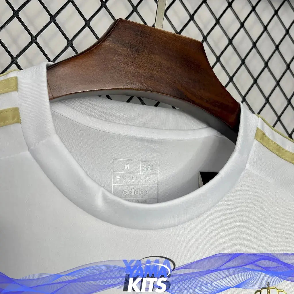 Maillot Al Nassr Third "Or,Blanc" 2024/2025 YamaKits