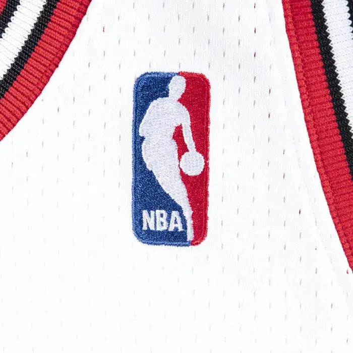 Maillot NBA Michael Jordan Chicago Bulls Blanc '95 Mitchell & Ness - Édition Domicile - YamaKits